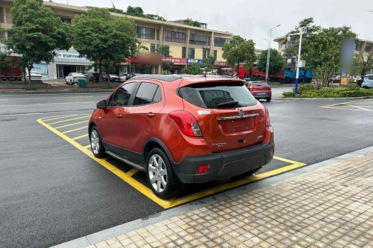 Used Buick Encore 2015 1.4T Automatic Two-Wheel Drive Urban Elite Version Exterior 3