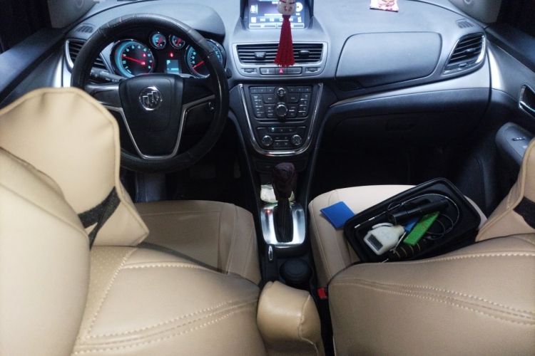 Used Buick Encore 2015 1.4T Automatic Two-Wheel Drive Urban Elite Version Audio And AC Panel