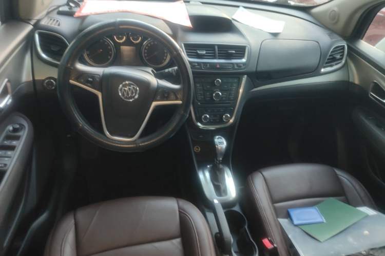 Used Buick Encore 2015 1.4T Automatic Two-Wheel Drive Urban Elite Version Center Console