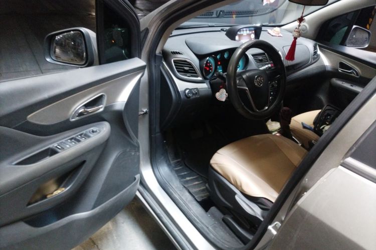 Used Buick Encore 2015 1.4T Automatic Two-Wheel Drive Urban Elite Version Driver Seat