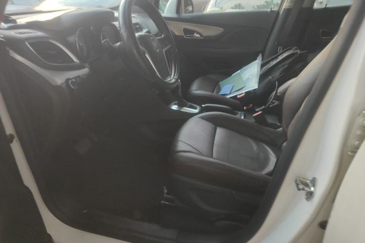 Used Buick Encore 2015 1.4T Automatic Two-Wheel Drive Urban Elite Version Left Front Seat