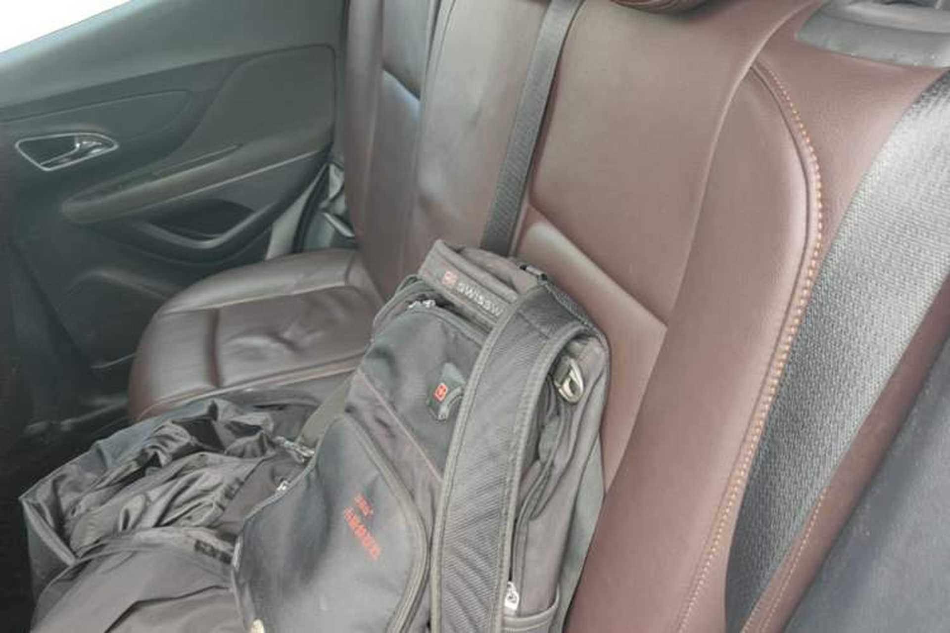 Used Buick Encore 2015 1.4T Automatic Two-Wheel Drive Urban Elite Version Left Rear Seat