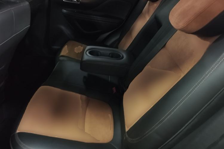 Used Buick Encore 2015 1.4T Automatic Two-Wheel Drive Urban Leading Model Left Rear Seat