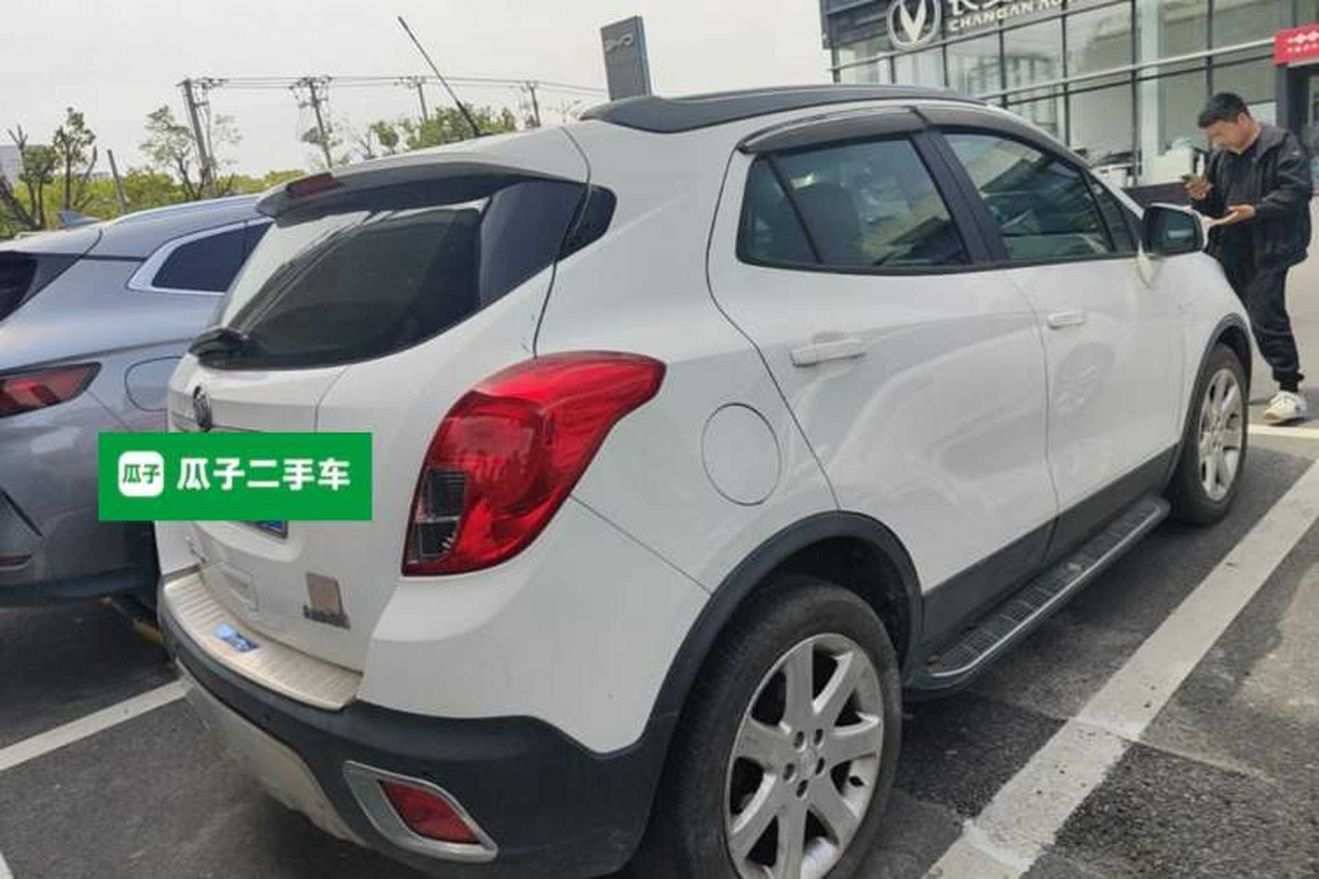 Used Buick Encore 2015 1.4T Automatic Two-Wheel Drive Urban Elite Version Rear Right 45 Deg