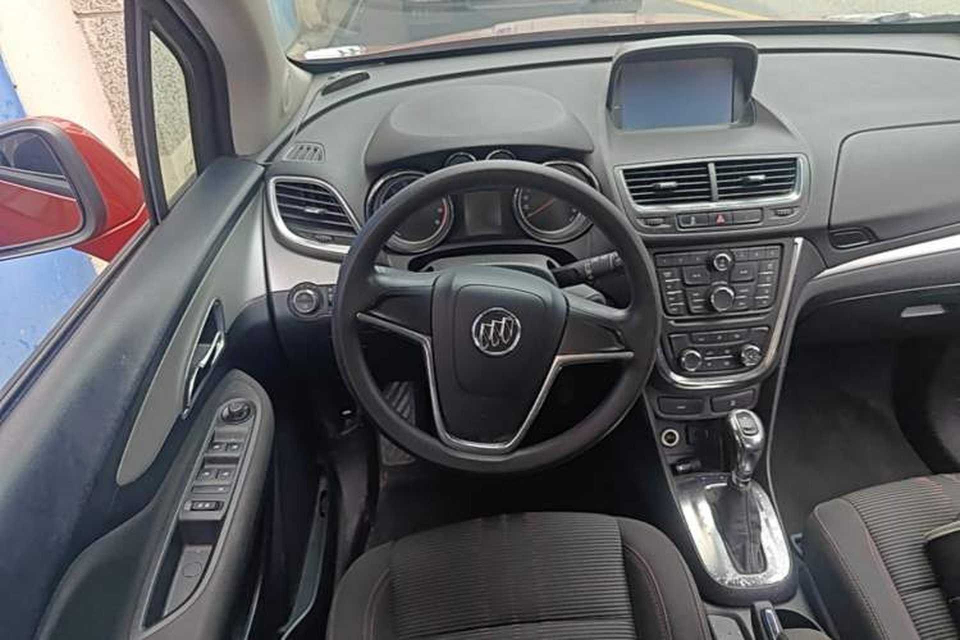 Used Buick Encore 2015 1.4T Automatic Two-Wheel Drive Urban Elite Version Steering Wheel