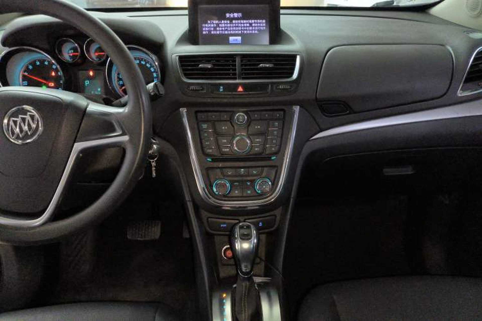 Used Buick Encore 2015 1.4T Automatic Two-Wheel Drive Urban Elite Version Audio And AC Panel