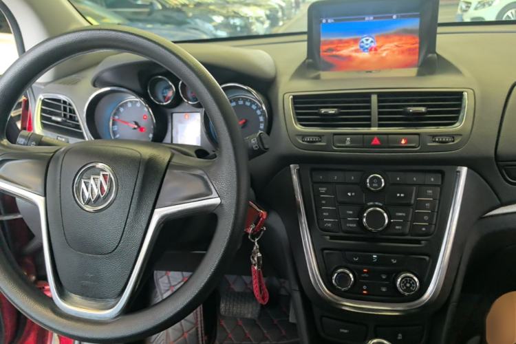 Used Buick Encore 2015 1.4T Automatic Two-Wheel Drive Urban Elite Version Center Console