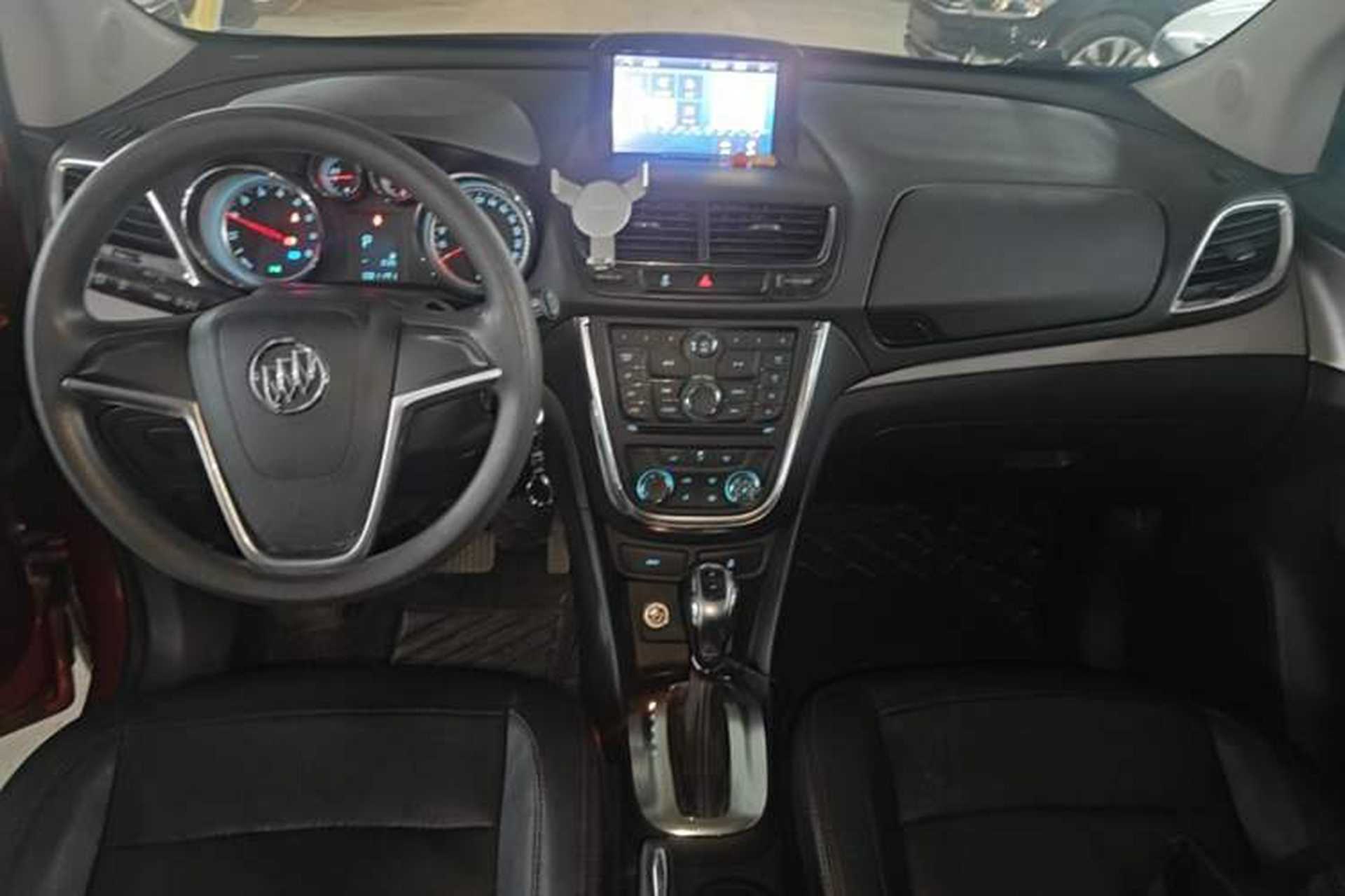 Used Buick Encore 2015 1.4T Automatic Two-Wheel Drive Urban Elite Version Center Console