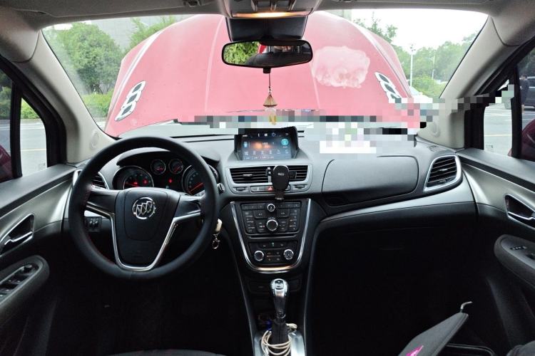 Used Buick Encore 2015 1.4T Automatic Two-Wheel Drive Urban Elite Version Center Console