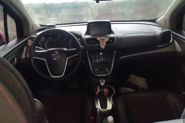 Used Buick Encore 2015 1.4T Automatic Two-Wheel Drive Urban Elite Version Center Console