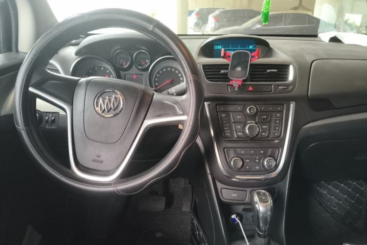 Used Buick Encore 2015 1.4T Automatic Two-Wheel Drive Urban Elite Version Center Console