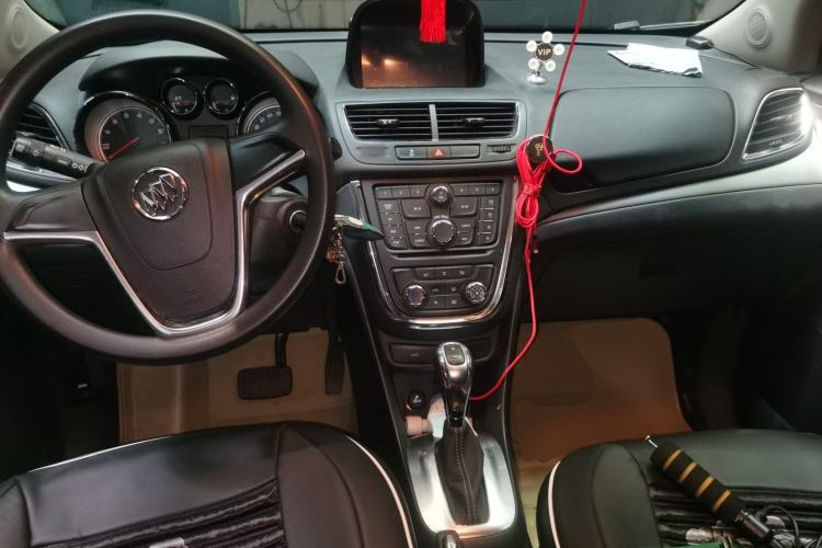 Used Buick Encore 2015 1.4T Automatic Two-Wheel Drive Urban Elite Version Center Console