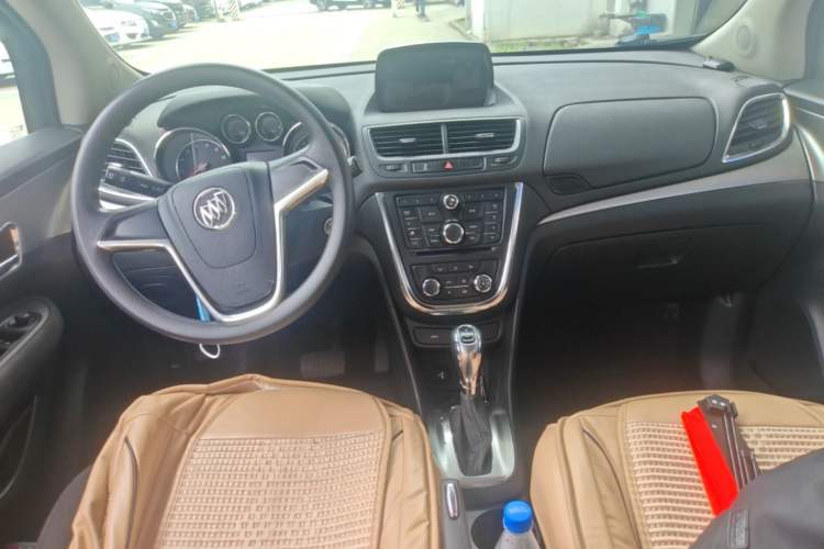 Used Buick Encore 2015 1.4T Automatic Two-Wheel Drive Urban Elite Version Center Console
