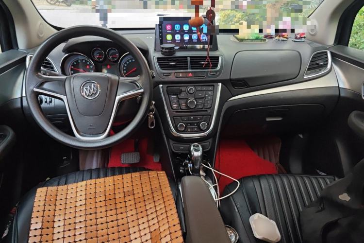 Used Buick Encore 2015 1.4T Automatic Two-Wheel Drive Urban Elite Version Center Console