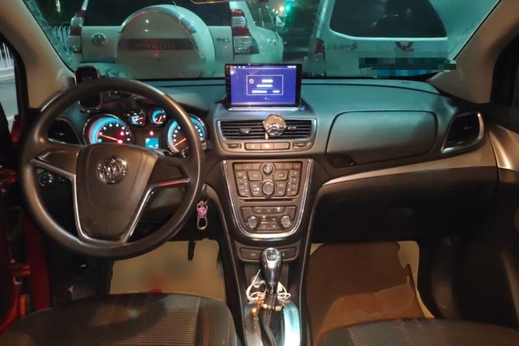 Used Buick Encore 2015 1.4T Automatic Two-Wheel Drive Urban Elite Version Center Console