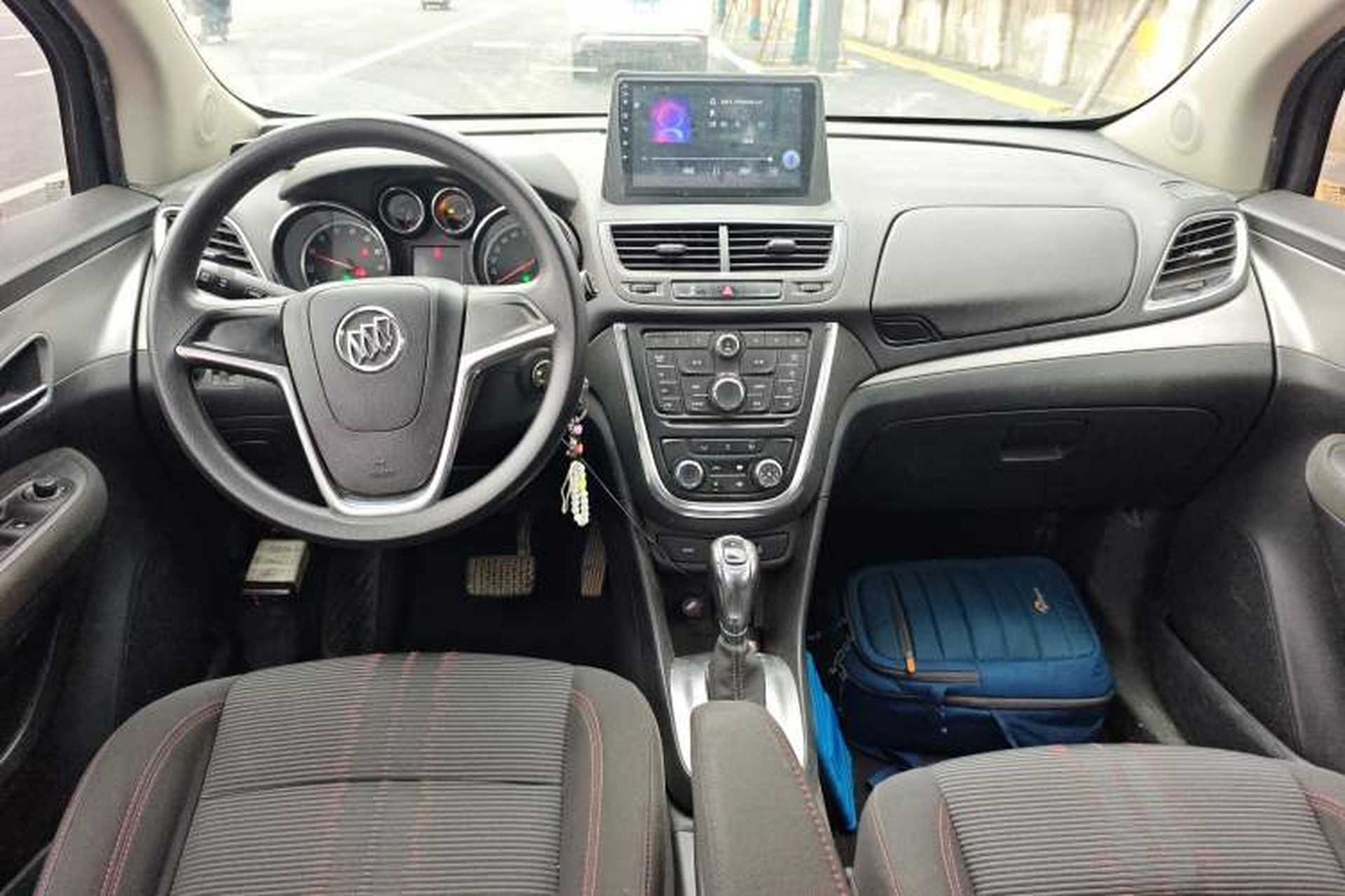 Used Buick Encore 2015 1.4T Automatic Two-Wheel Drive Urban Elite Version Center Console