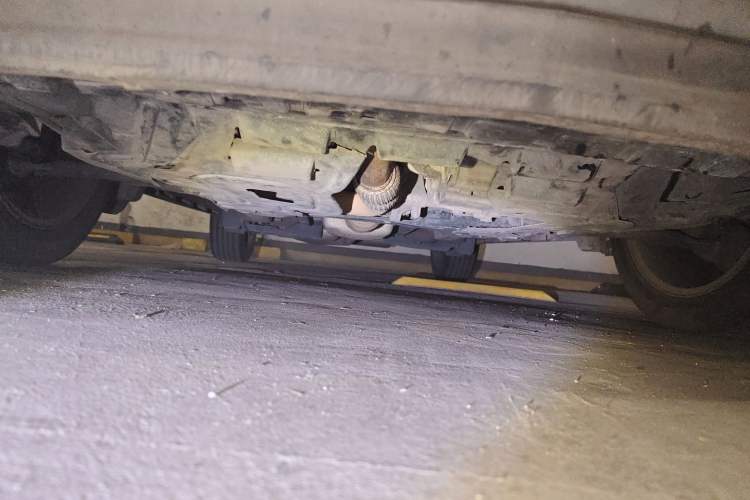 Used Buick Encore 2015 1.4T Automatic Two-Wheel Drive Urban Elite Version Chassis Front