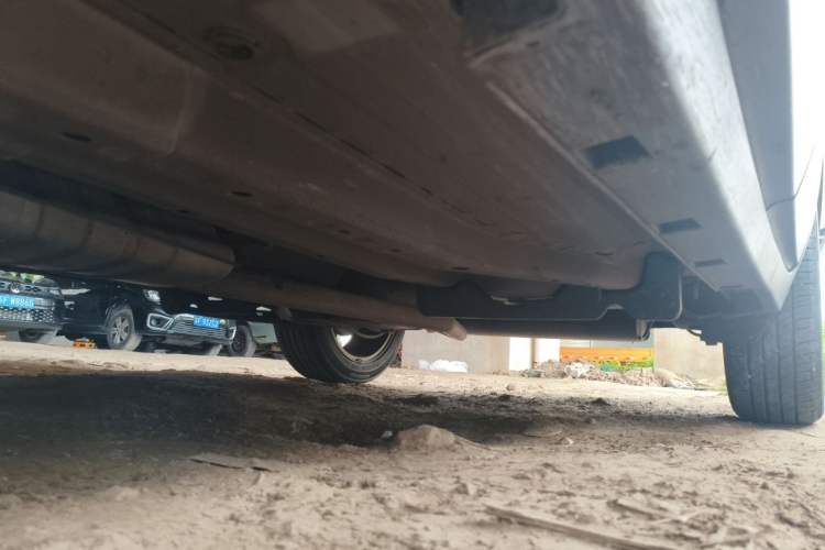 Used Buick Encore 2015 1.4T Automatic Two-Wheel Drive Urban Elite Version Chassis Front Left