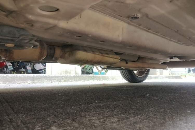 Used Buick Encore 2015 1.4T Automatic Two-Wheel Drive Urban Elite Version Chassis Front Left