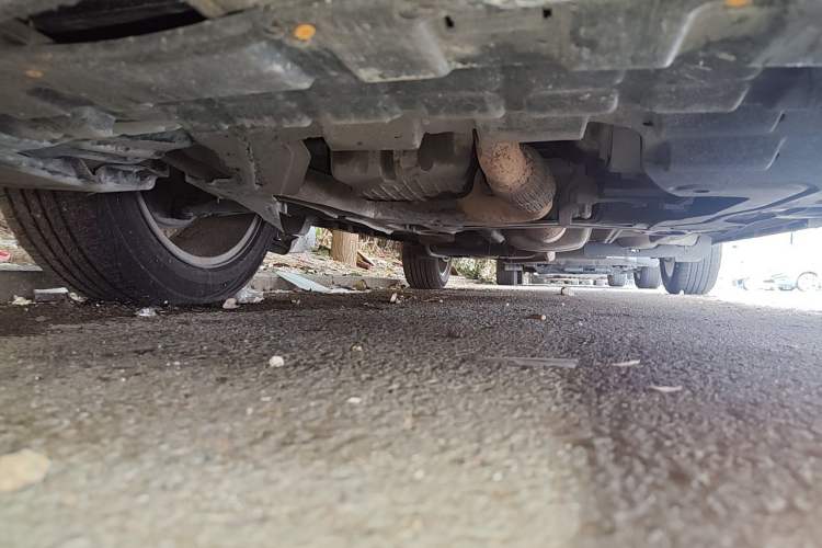 Used Buick Encore 2015 1.4T Automatic Two-Wheel Drive Urban Elite Version Chassis Front