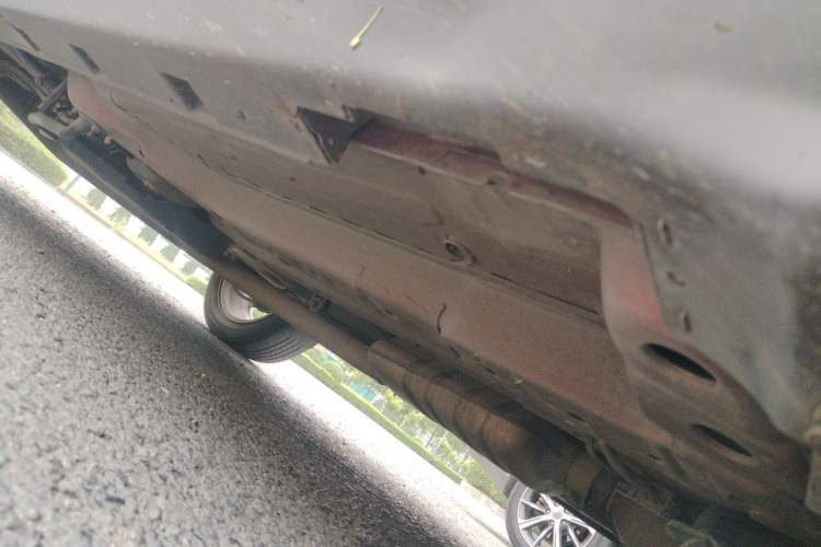 Used Buick Encore 2015 1.4T Automatic Two-Wheel Drive Urban Elite Version Chassis Front Right