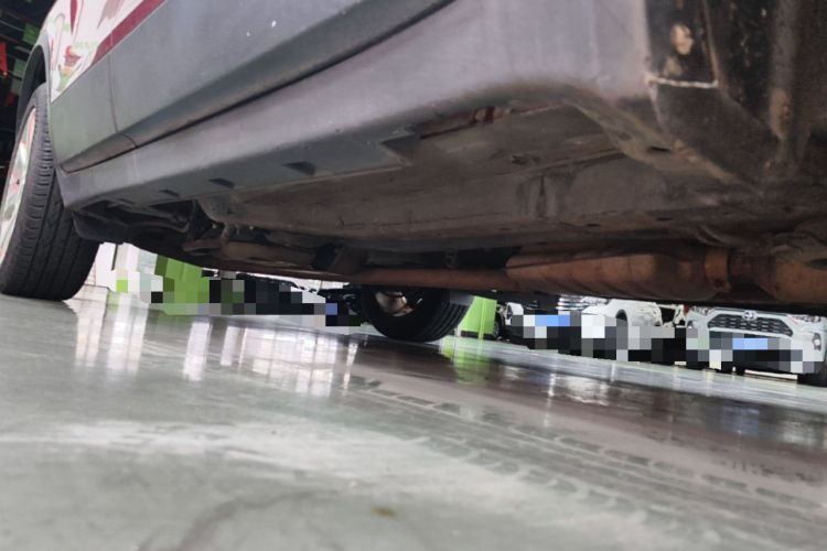 Used Buick Encore 2015 1.4T Automatic Two-Wheel Drive Urban Elite Version Chassis Front Right