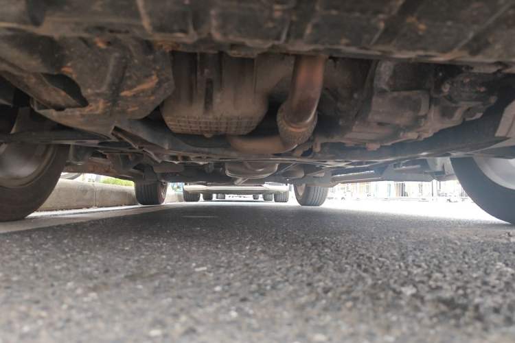 Used Buick Encore 2015 1.4T Automatic Two-Wheel Drive Urban Elite Version Chassis Front