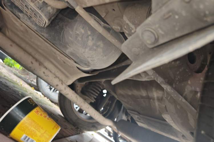 Used Buick Encore 2015 1.4T Automatic Two-Wheel Drive Urban Leading Model Chassis Rear Left