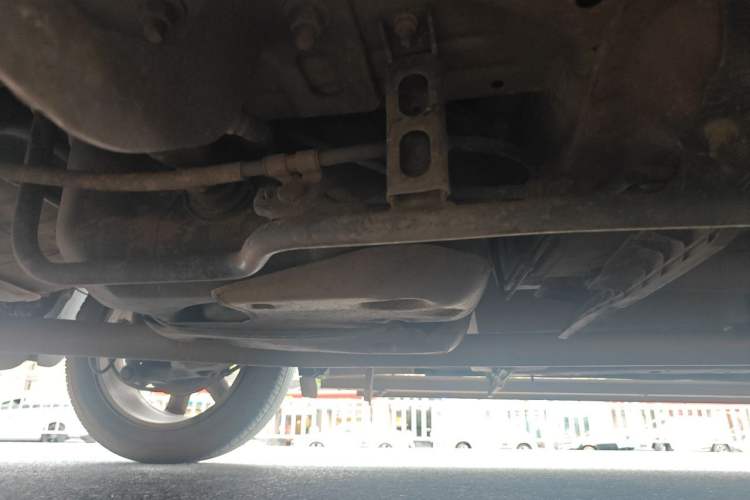 Used Buick Encore 2015 1.4T Automatic Two-Wheel Drive Urban Elite Version Chassis Rear Right