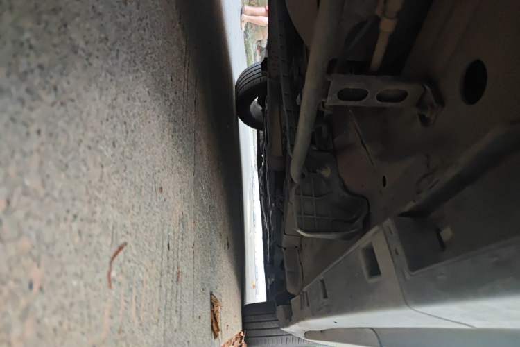 Used Buick Encore 2015 1.4T Automatic Two-Wheel Drive Urban Elite Version Chassis Rear Right