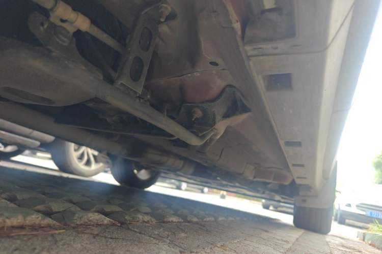 Used Buick Encore 2015 1.4T Automatic Two-Wheel Drive Urban Elite Version Chassis Rear Right