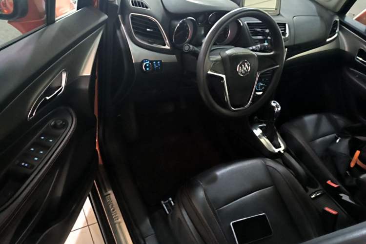 Used Buick Encore 2015 1.4T Automatic Two-Wheel Drive Urban Elite Version Driver Seat