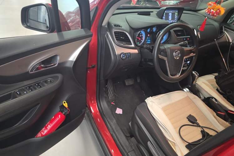 Used Buick Encore 2015 1.4T Automatic Two-Wheel Drive Urban Elite Version Driver Seat