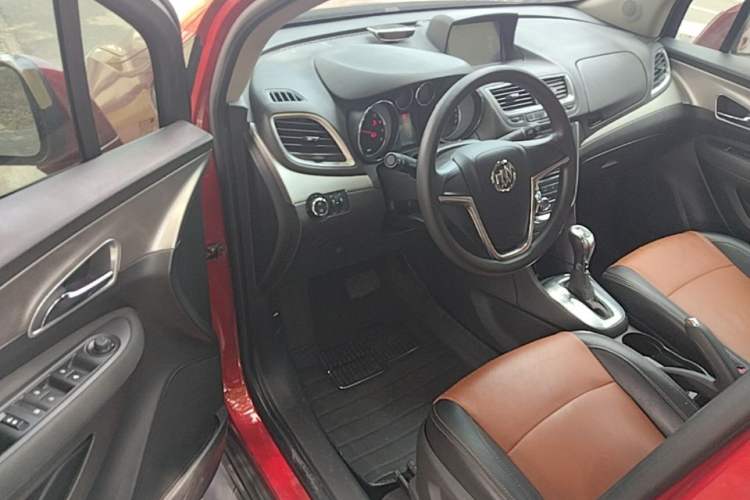 Used Buick Encore 2015 1.4T Automatic Two-Wheel Drive Urban Elite Version Driver Seat