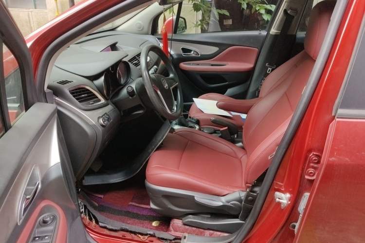 Used Buick Encore 2015 1.4T Automatic Two-Wheel Drive Urban Elite Version Driver Seat