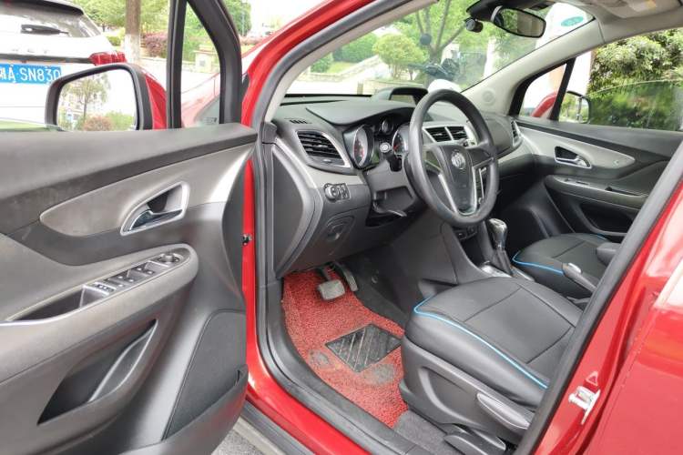 Used Buick Encore 2015 1.4T Automatic Two-Wheel Drive Urban Elite Version Driver Seat