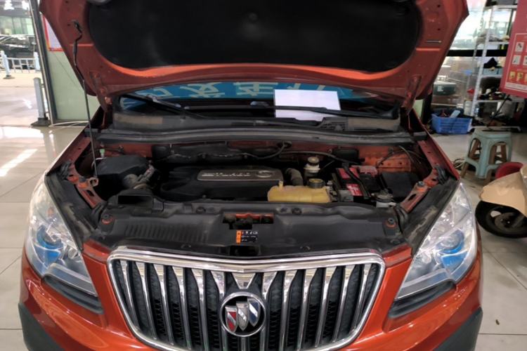 Used Buick Encore 2015 1.4T Automatic Two-Wheel Drive Urban Elite Version Engine Bay