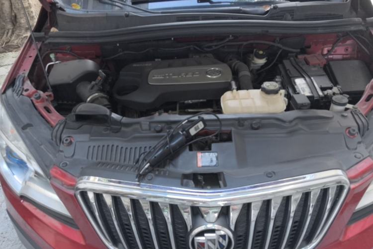 Used Buick Encore 2015 1.4T Automatic Two-Wheel Drive Urban Elite Version Engine Bay