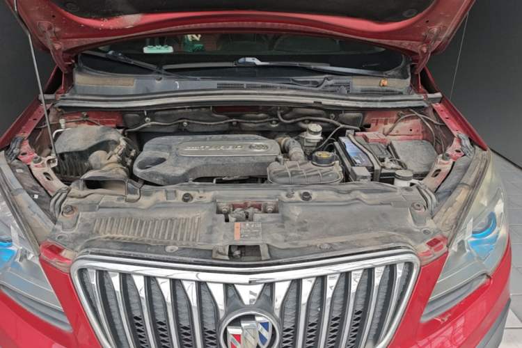 Used Buick Encore 2015 1.4T Automatic Two-Wheel Drive Urban Elite Version Engine Bay