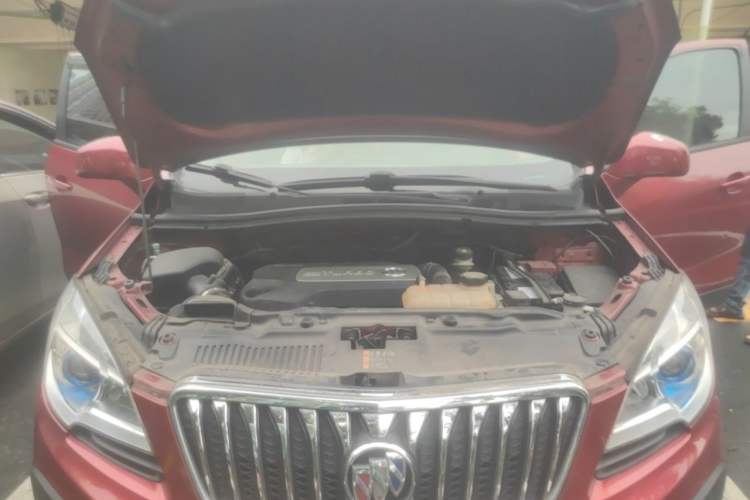 Used Buick Encore 2015 1.4T Manual Two-Wheel Drive Urban Advanced Model Engine Bay