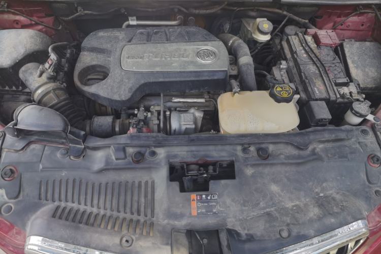 Used Buick Encore 2015 1.4T Automatic Two-Wheel Drive Urban Leading Model Engine Bay