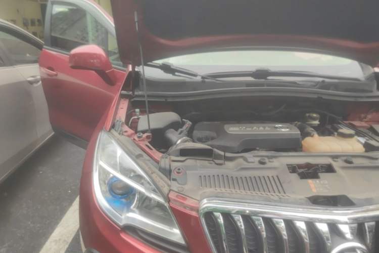Used Buick Encore 2015 1.4T Manual Two-Wheel Drive Urban Advanced Model Engine Bay Right