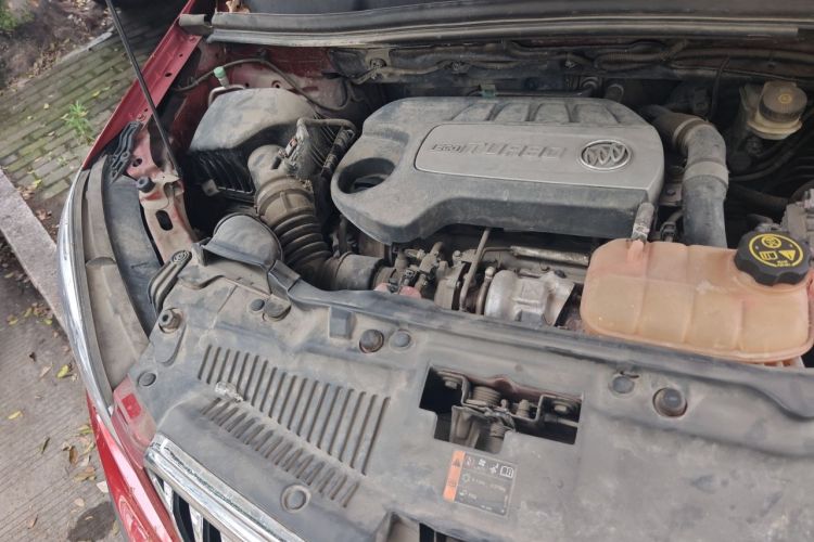 Used Buick Encore 2015 1.4T Automatic Two-Wheel Drive Urban Leading Model Engine Bay Right