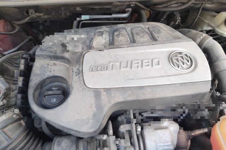 Used Buick Encore 2015 1.4T Automatic Two-Wheel Drive Urban Elite Version Engine Bay