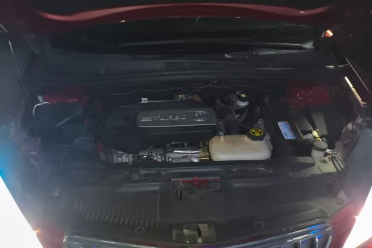 Used Buick Encore 2015 1.4T Automatic Two-Wheel Drive Urban Leading Model Engine Bay