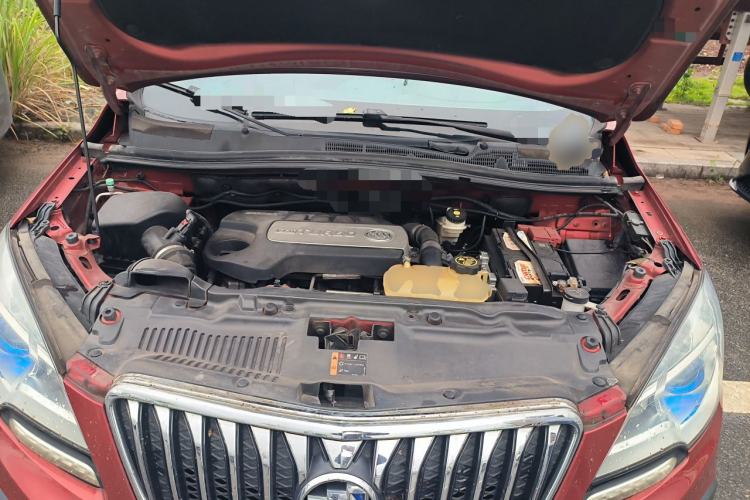 Used Buick Encore 2015 1.4T Automatic Two-Wheel Drive Urban Elite Version Engine Bay