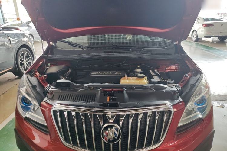 Used Buick Encore 2015 1.4T Automatic Two-Wheel Drive Urban Elite Version Engine Bay