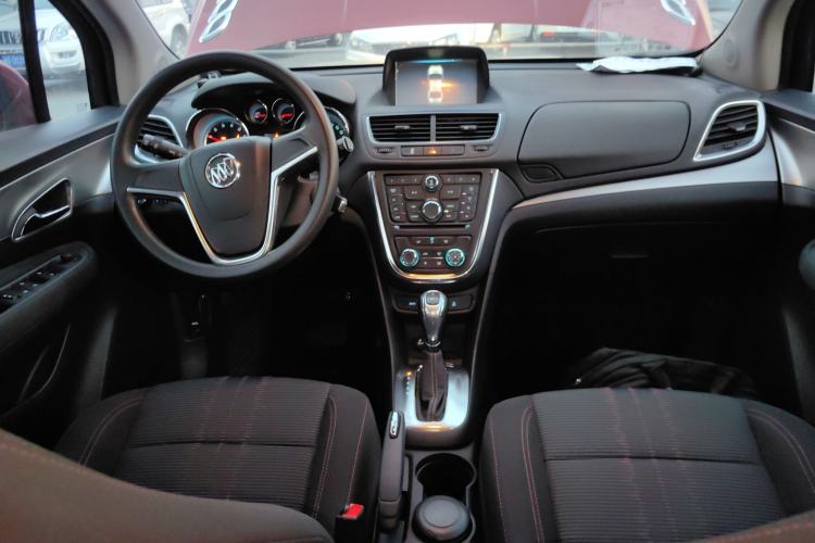 Used Buick Encore 2015 1.4T Automatic Two-Wheel Drive Urban Elite Version Interior 2