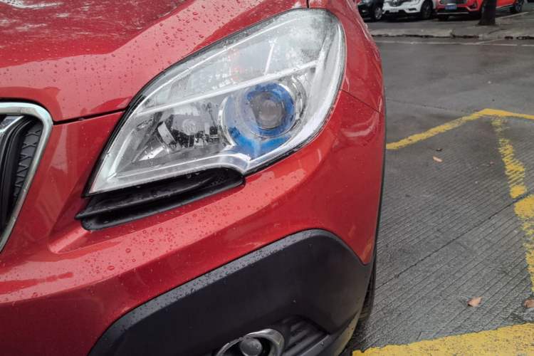 Used Buick Encore 2015 1.4T Automatic Two-Wheel Drive Urban Elite Version Left Front Headlight