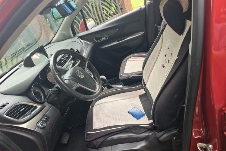 Used Buick Encore 2015 1.4T Automatic Two-Wheel Drive Urban Leading Model Left Front Seat
